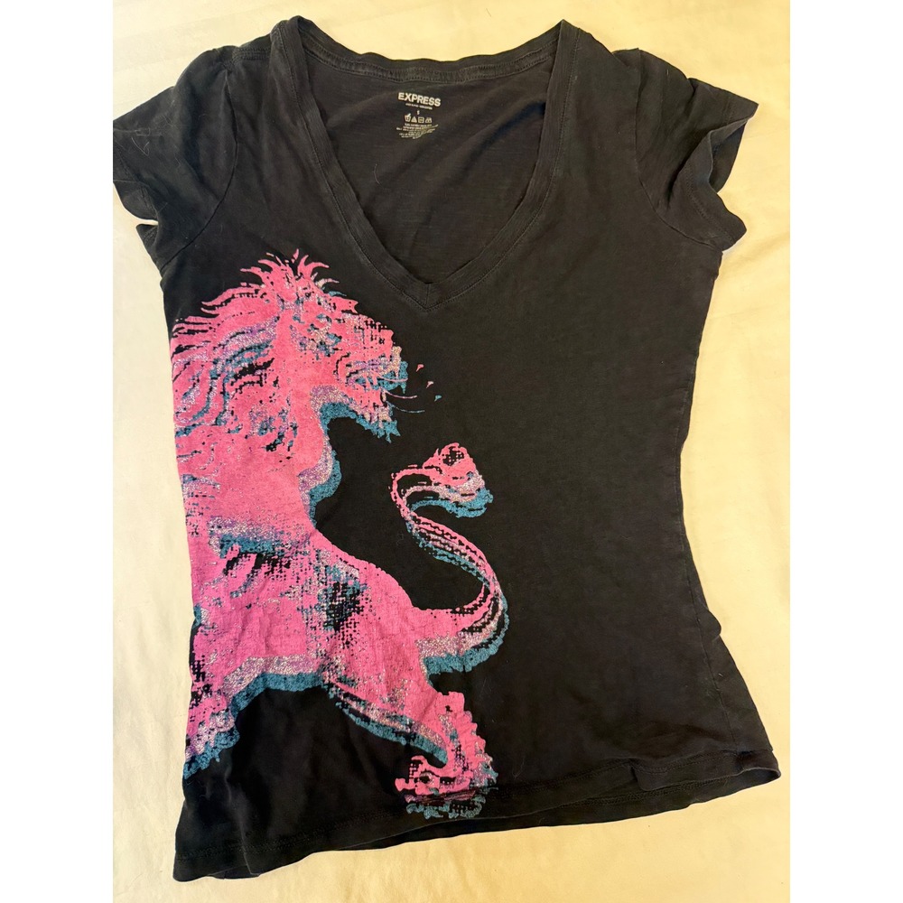 Express Black Pink Lion Graphic V-Neck Scene Baby Tee Grunge Y2K 90s Indie